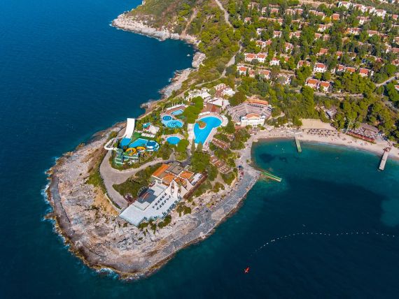 Pine Bay Holiday Resort