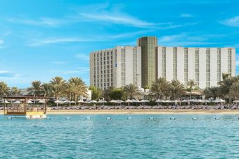 Radisson Blu Abu Dhabi Corniche (ex Hilton)