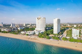 D Varee Jomtien Beach