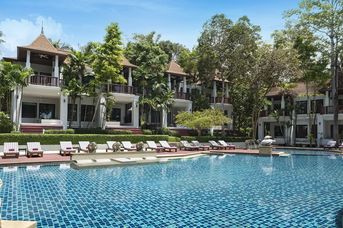 Crown Lanta Resort & Spa