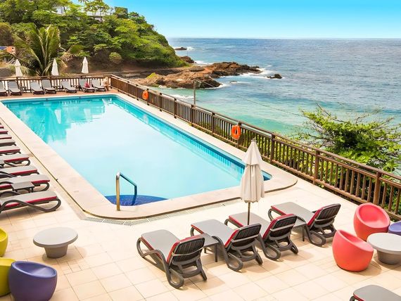 Mercure Salvador Boulevard 4*