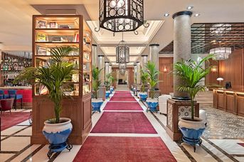 H10 Villa de la Reina