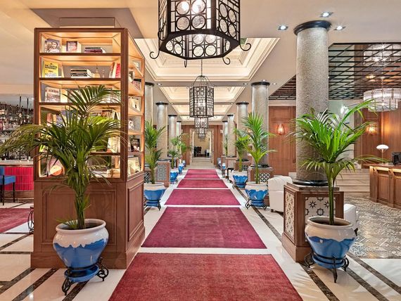 H10 Villa de la Reina