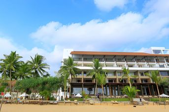 Pandanus Beach Resort and Spa (ex Emerald Bay)