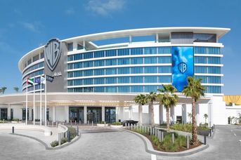 The WB Abu Dhabi, Curio Collection by Hilton