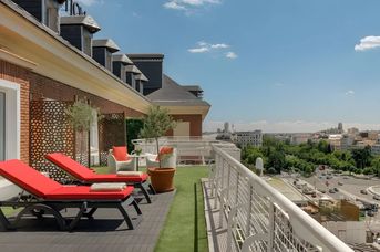 NH Collection Madrid Colon