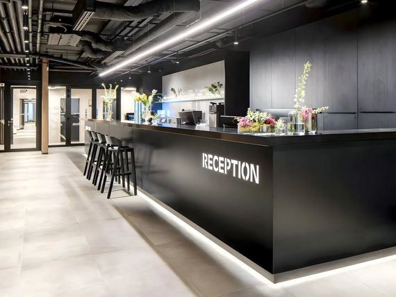 Mamaison Residence Downtown