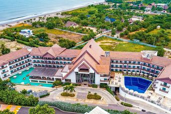 Grand Sirenis Karmairi