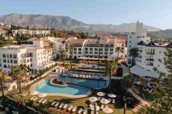 La Zambra Resort