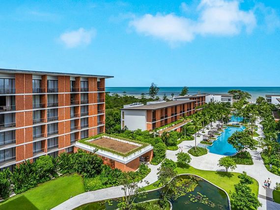 Pullman Khao Lak Resort