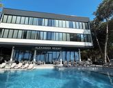 Alexander Resort