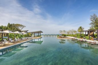 Khao Lak Marriott Beach Resort & Spa