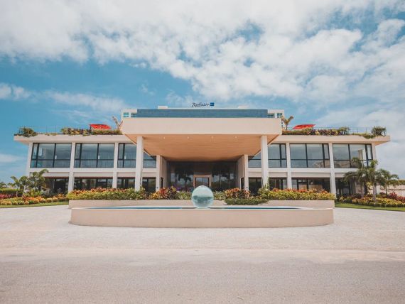 Radisson Blu Aruba 4*