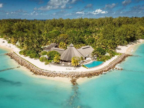 Denis Private Island w tropikalnym otoczeniu Seszeli