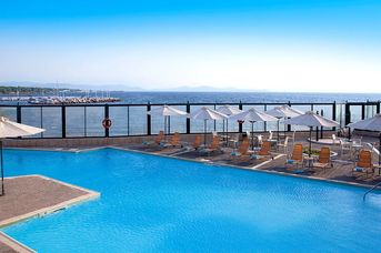 Ramada Athens Attica Riviera (ex Aquamarina)