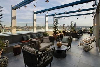 Downtown Camper By Scandic