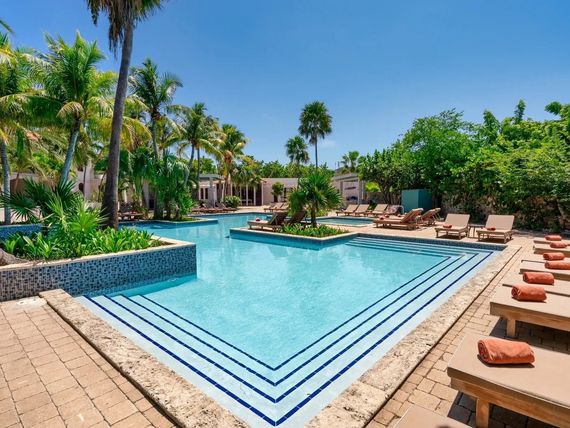 Zoetry Curacao (ex. Floris Suite)