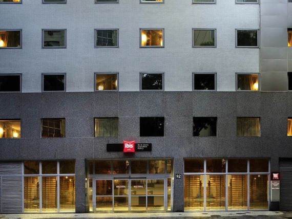 Ibis Copacabana Posto 5 3*