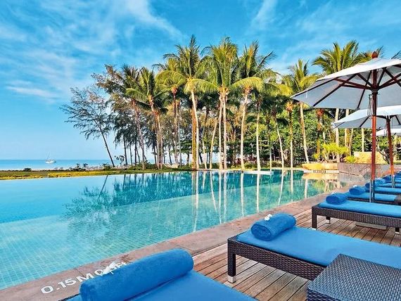 Dusit Thani Krabi Beach Resort (ex Sheraton Krabi)