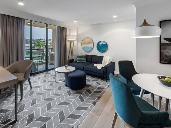 Adlina Apartment Hotel Coogee 4*