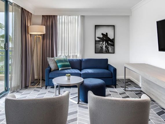 Adlina Apartment Hotel Coogee 4*