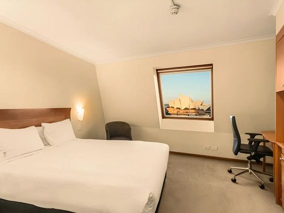 Sofitel Wentworth 5*