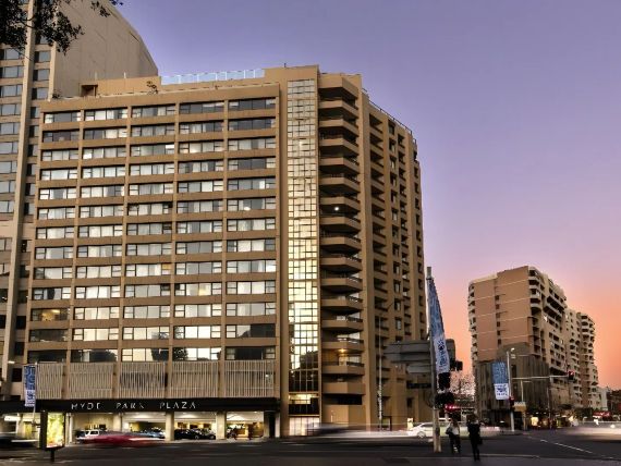 Oaks Hyde Park Suites 4*