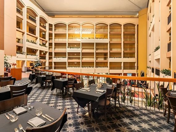 Sofitel Wentworth 5*