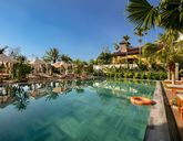 Shining Riverside Boutique and Spa