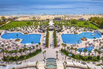 DIT Majestic Beach Resort