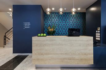 Trendy by Athens Prime