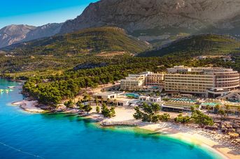 Aminess Laurel Khalani