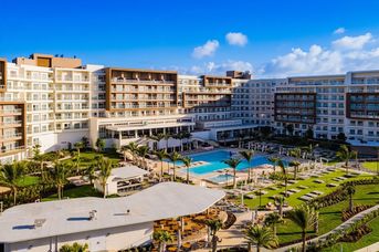 Embassy Suites by Hilton Aruba Resort