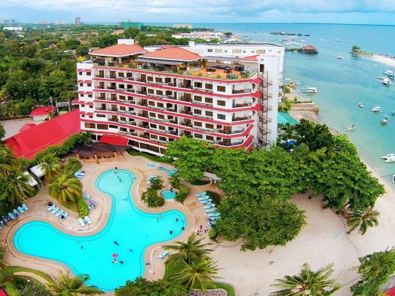 Cebu White Sands At Maribago Beach Resort