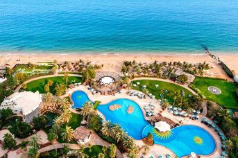 Le Meridien Al Aqah Beach Resort