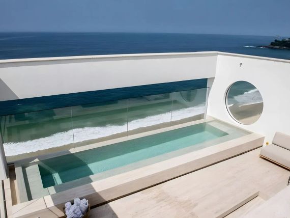 Janeiro Hotel 5*
