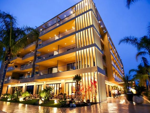 Regina Palm 5*