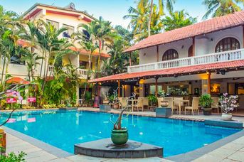 Casa Blanca Beach Resort