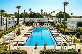 So White Club Resort