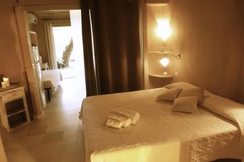 Residence Baia De Bahas