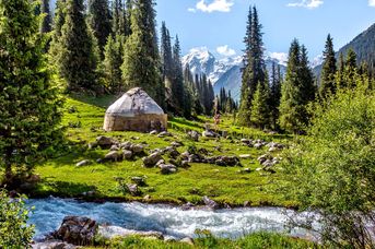 Z Boskiej Hagii Sofii do Mistycznych Gór Tienszan