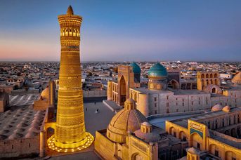 Skarby Wschodu: Od Bosforu po Jedwabny Szlak