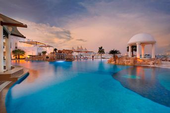 Sharq Village & Spa a Ritz-Carlton