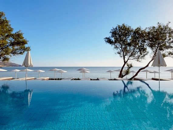 Giannoulis Grand Bay Beach Resort