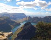 Tam gdzie rzeka rządzi