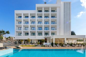 Anemi Hotel & Suites