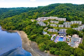 Planet Hollywood Costa Rica by Royalton, An Autograph Collection Resort