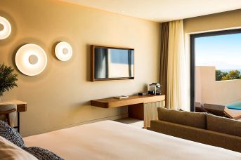 Oros Luxury Beach Resort