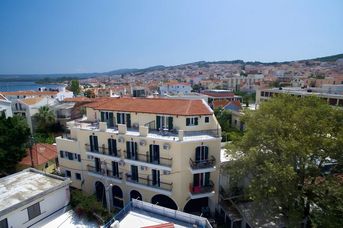 Mirabel City Center