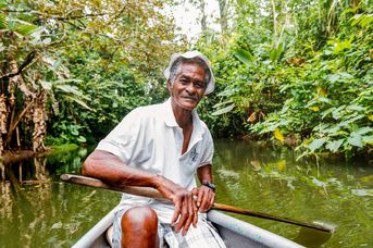 Między oceanami i wulkanami